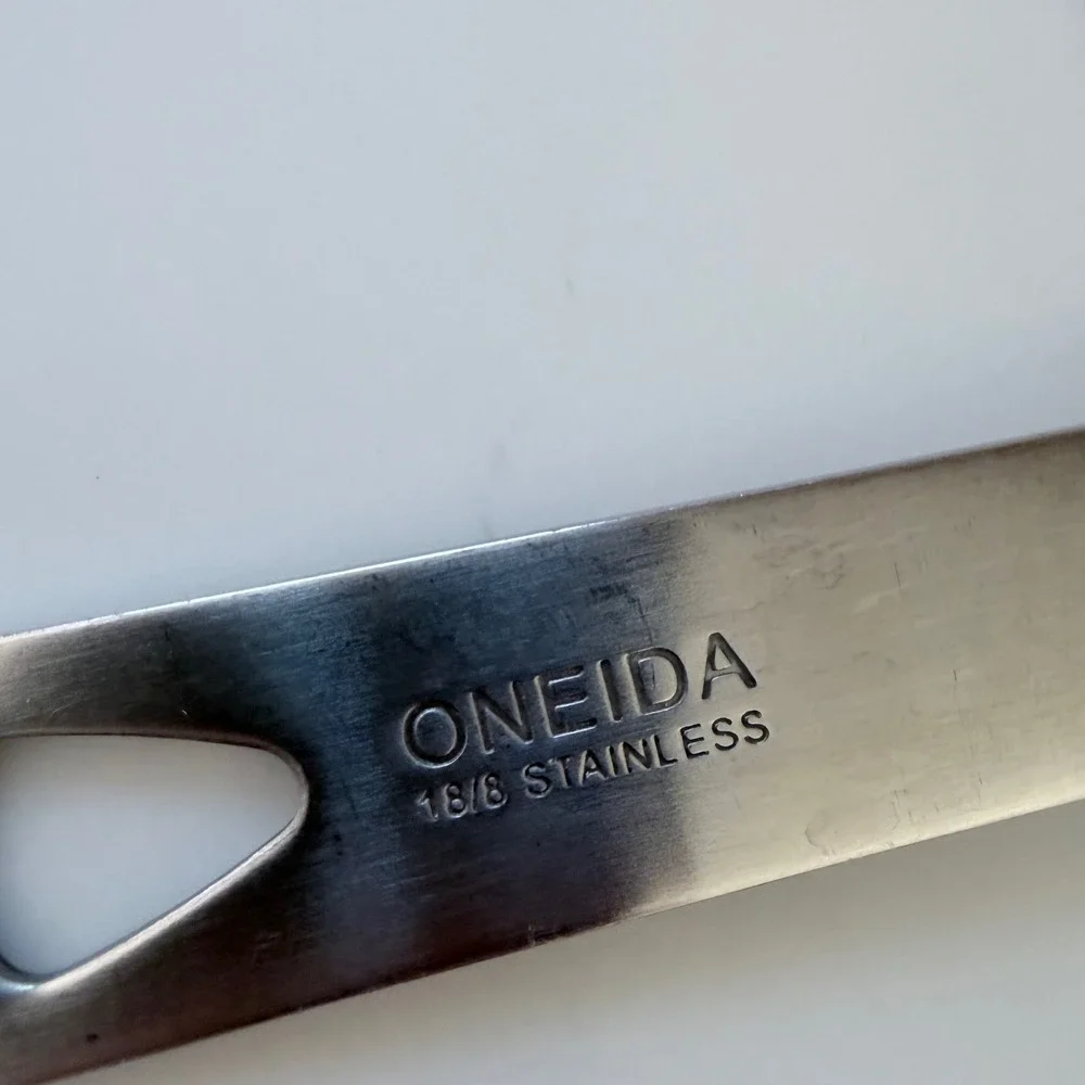 Oneida Pasta Server Spaghetti Fork 18/8 Stainless Steel Handle Black Nylon Head